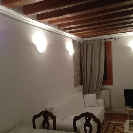 Venice Romantic Home Room photo