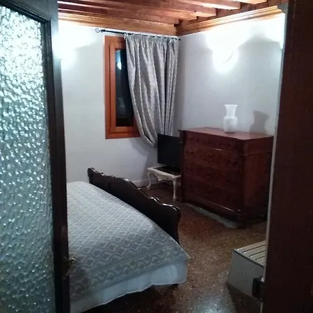 Venice Romantic Home Room photo