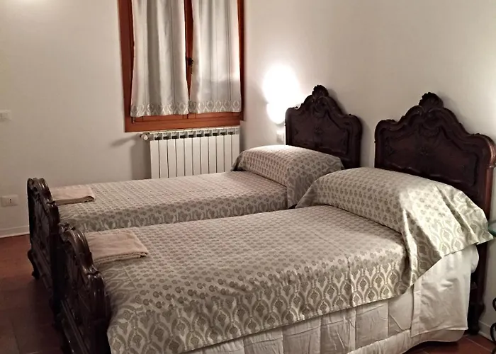 Venice Romantic Home