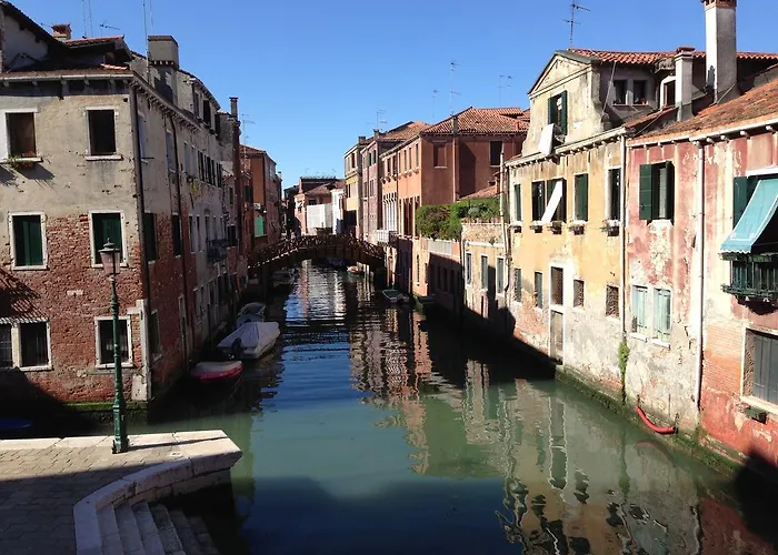 Venice Romantic Home